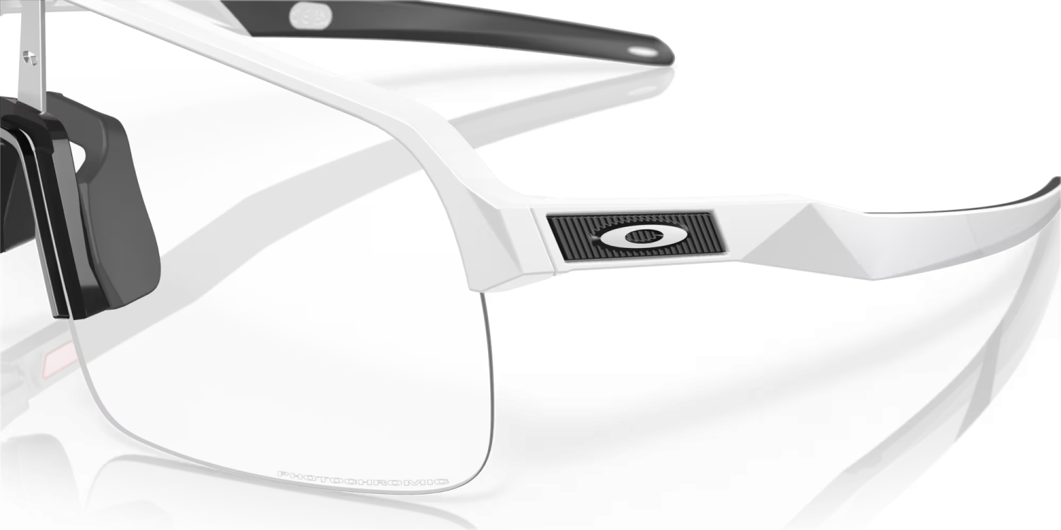 OAKLEY SUTRO LITE