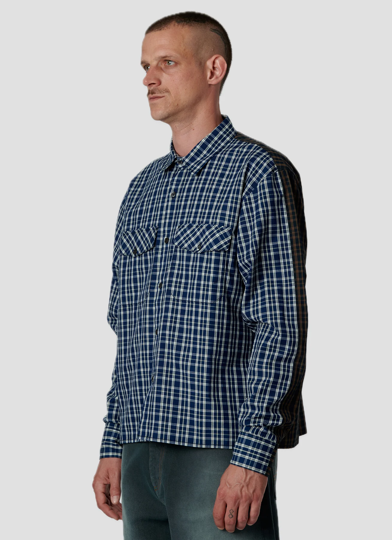 RASSVET SPLIT MANAGER SHIRT