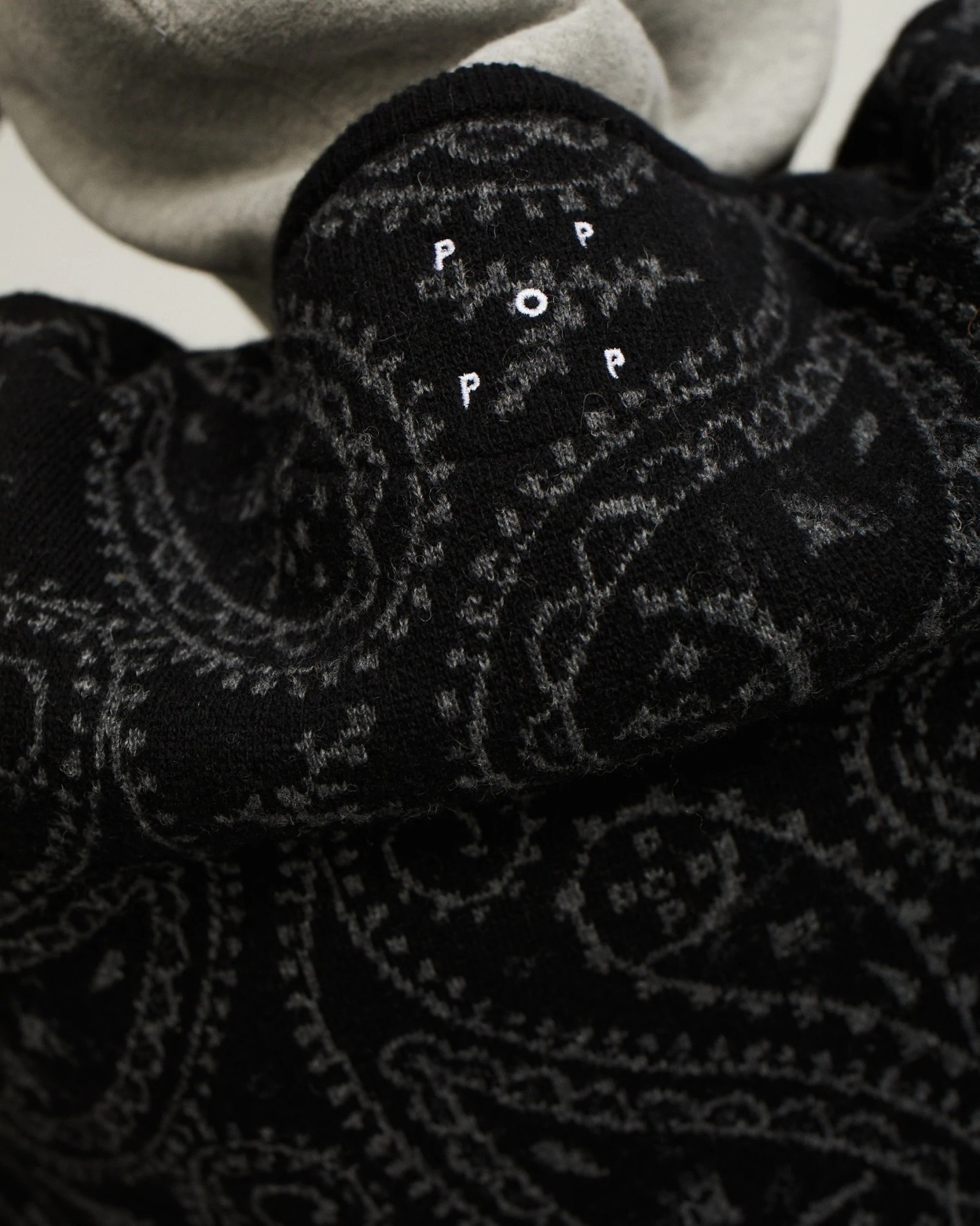 POP TRADING COMPANY PAISLEY KNITTED SPENCER