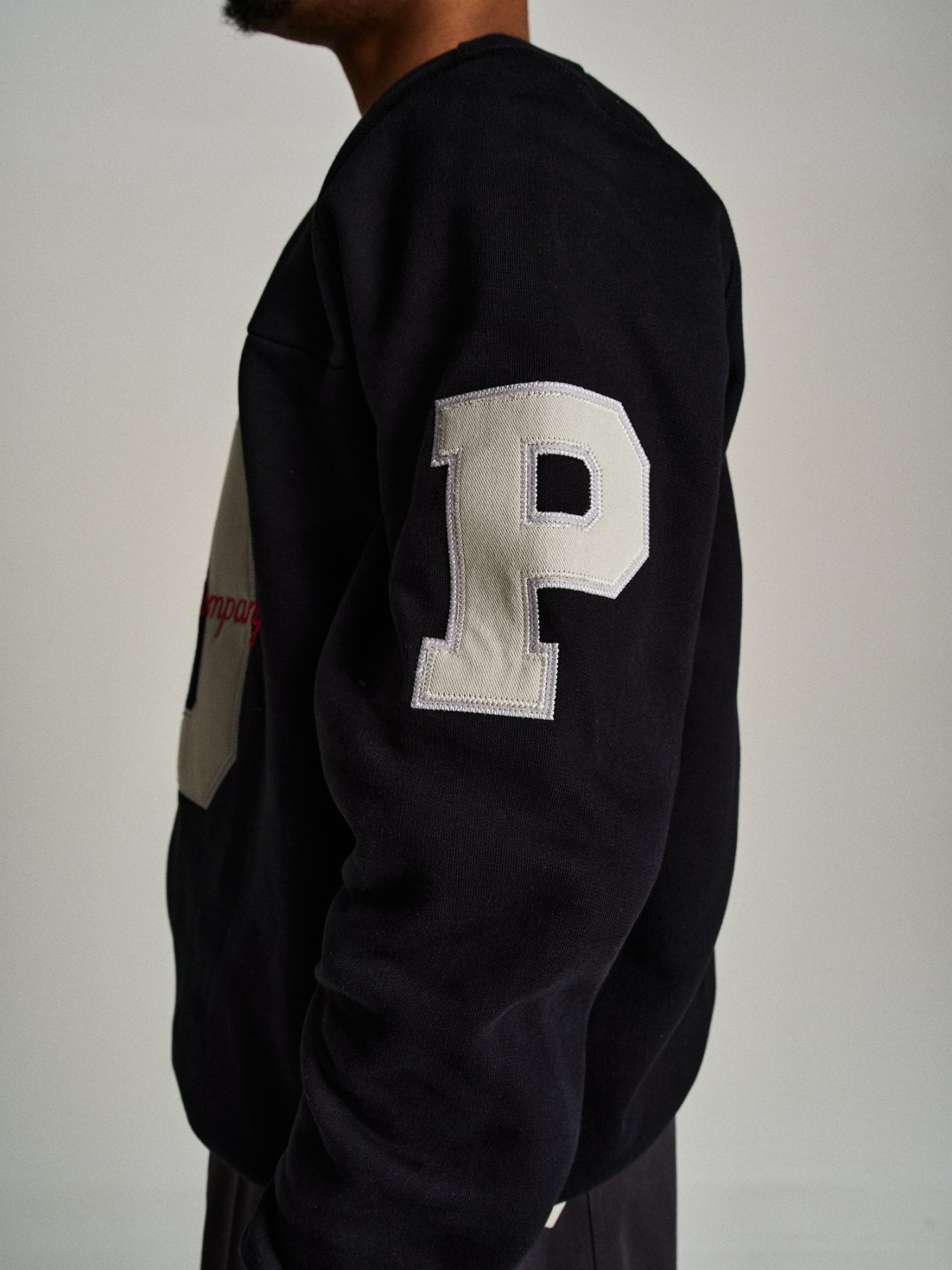POP TRADING COMPANY  COLLEGE CREWNECK SWEAT