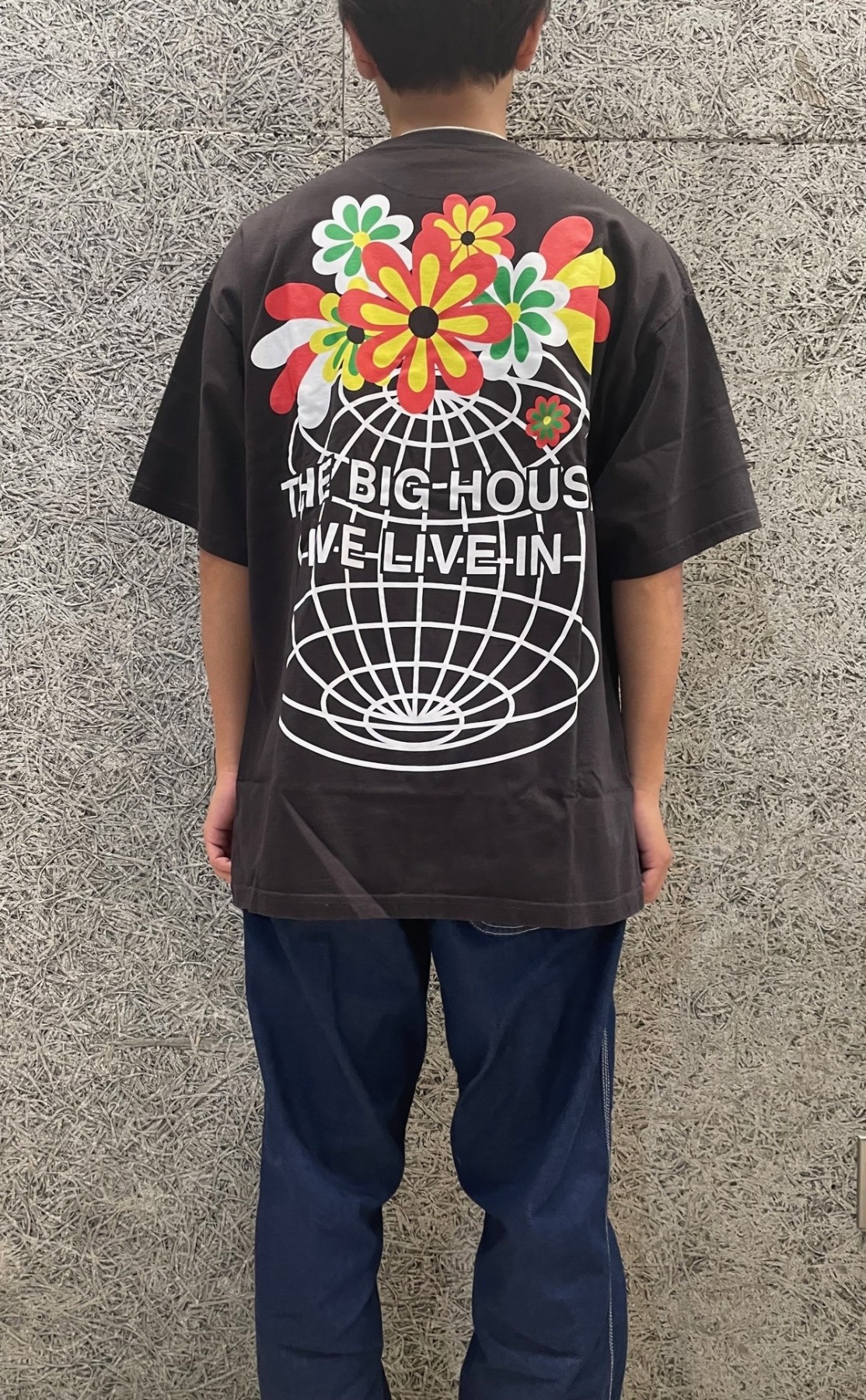 PUBLIC POSSESSION  BIG HOUSE TEE