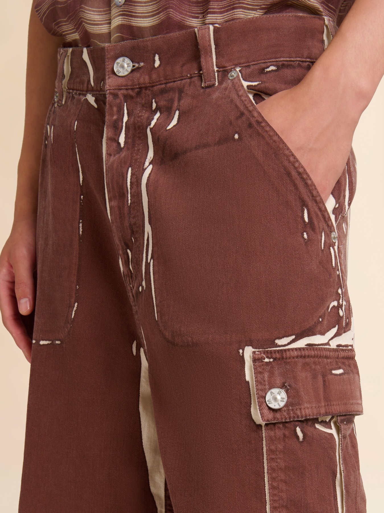 MARNI SCREEN-PRINTED DENIM CARGO SHORTS