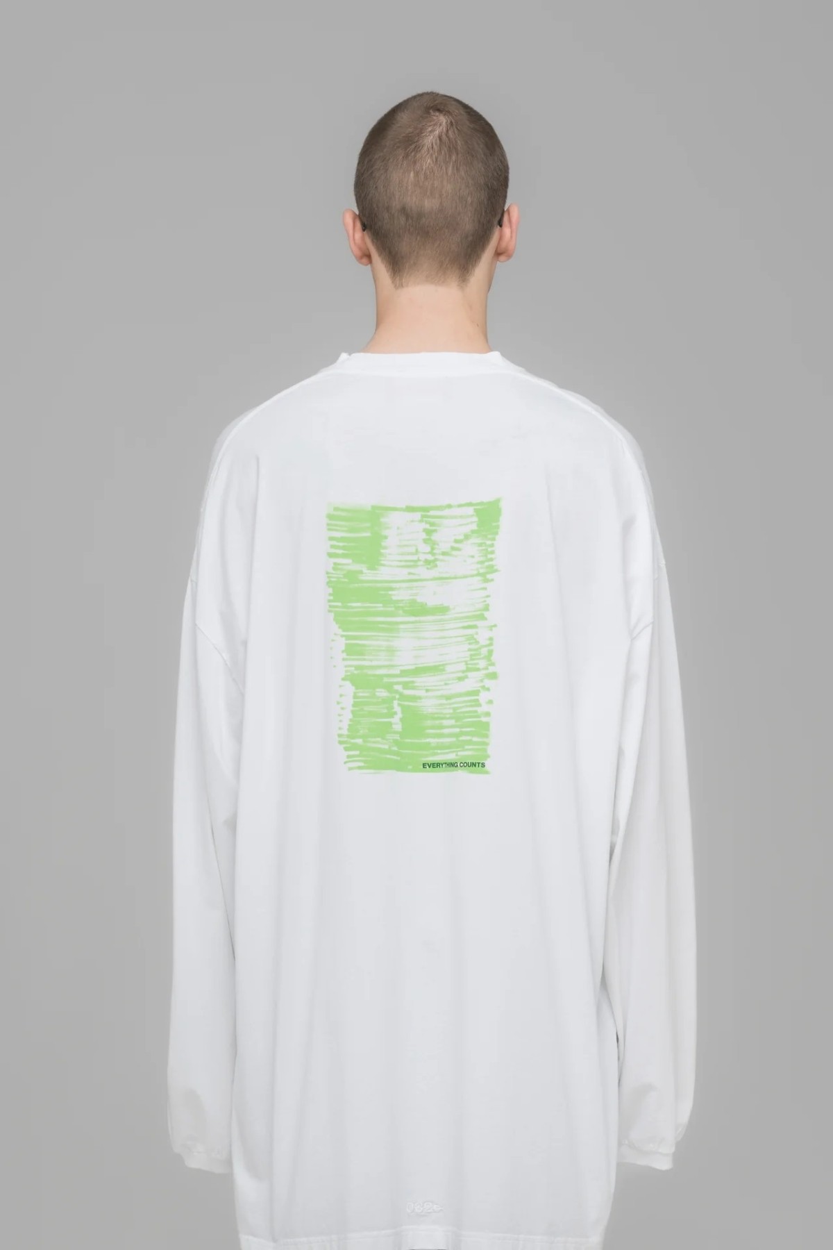 032C EVERYTHING COUNTS OVERSIZED LONGSLEEVE