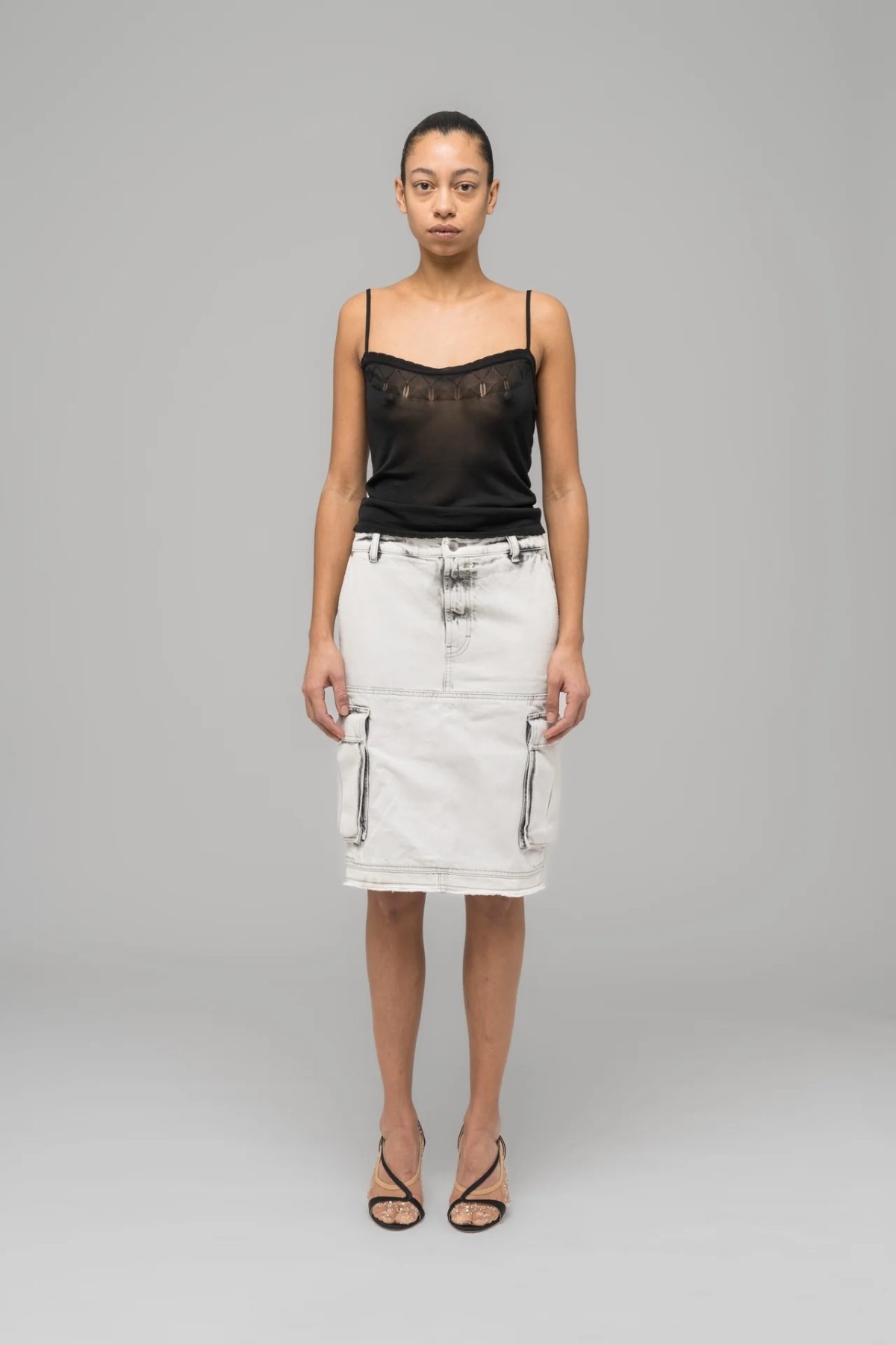 032C MY OWN MIND FRAYED DENIM SKIRT