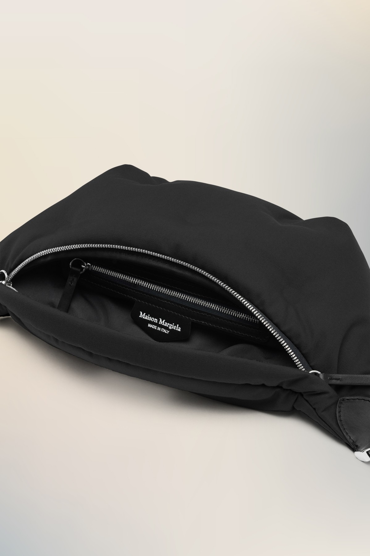 Maison Margiela GLAM SLAM BELT BAG