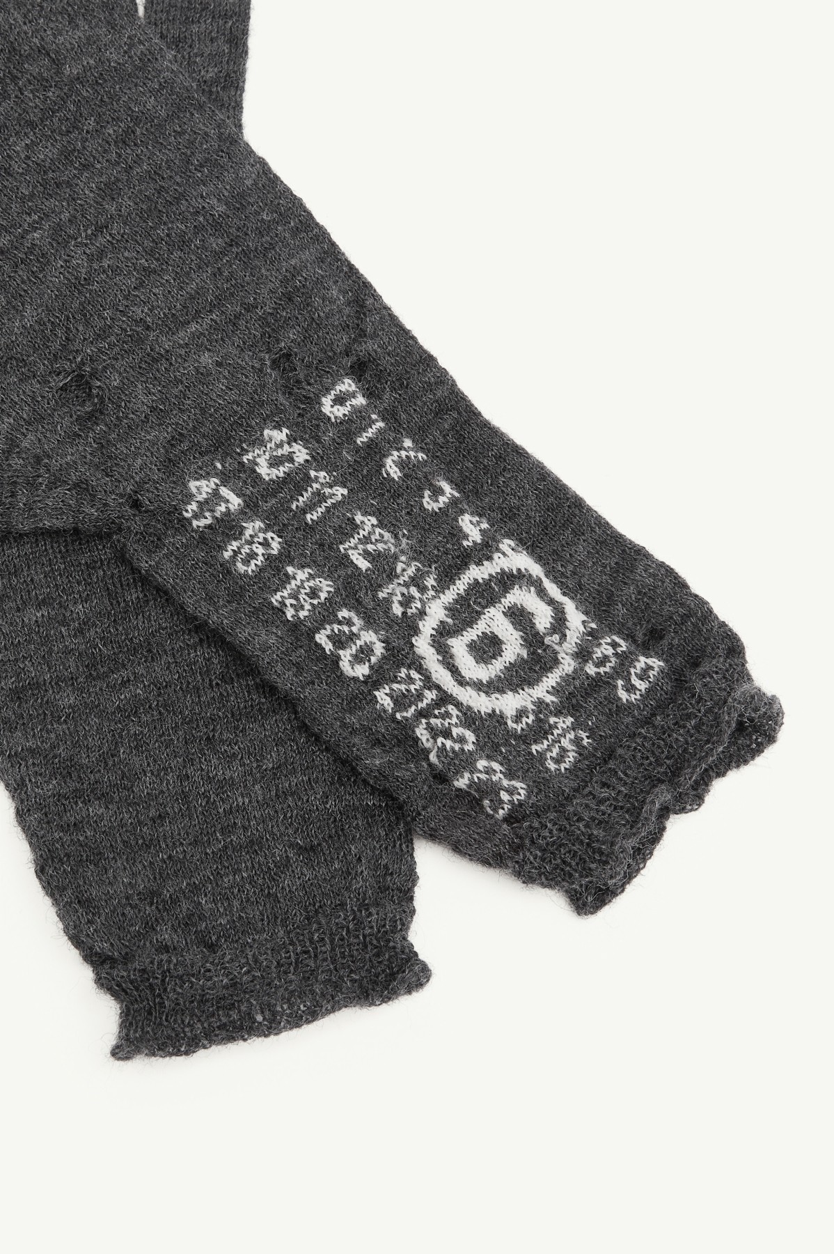 MM6 WOOL GLOVES