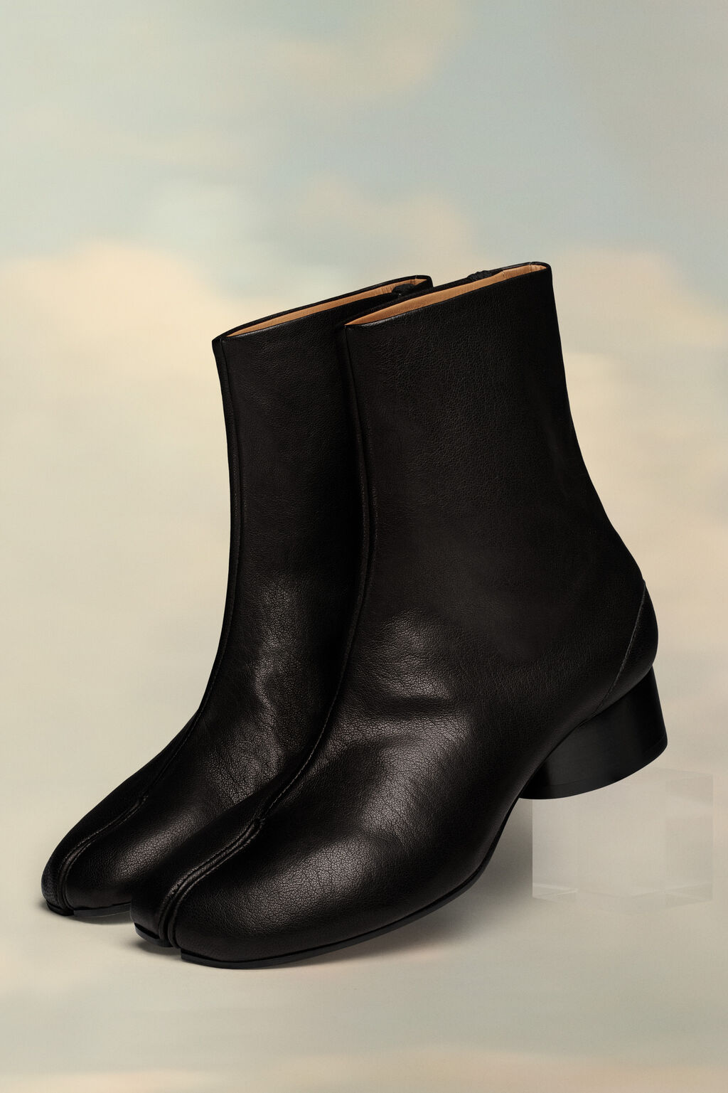 Maison Margiela TABI ANKLE BOOTS