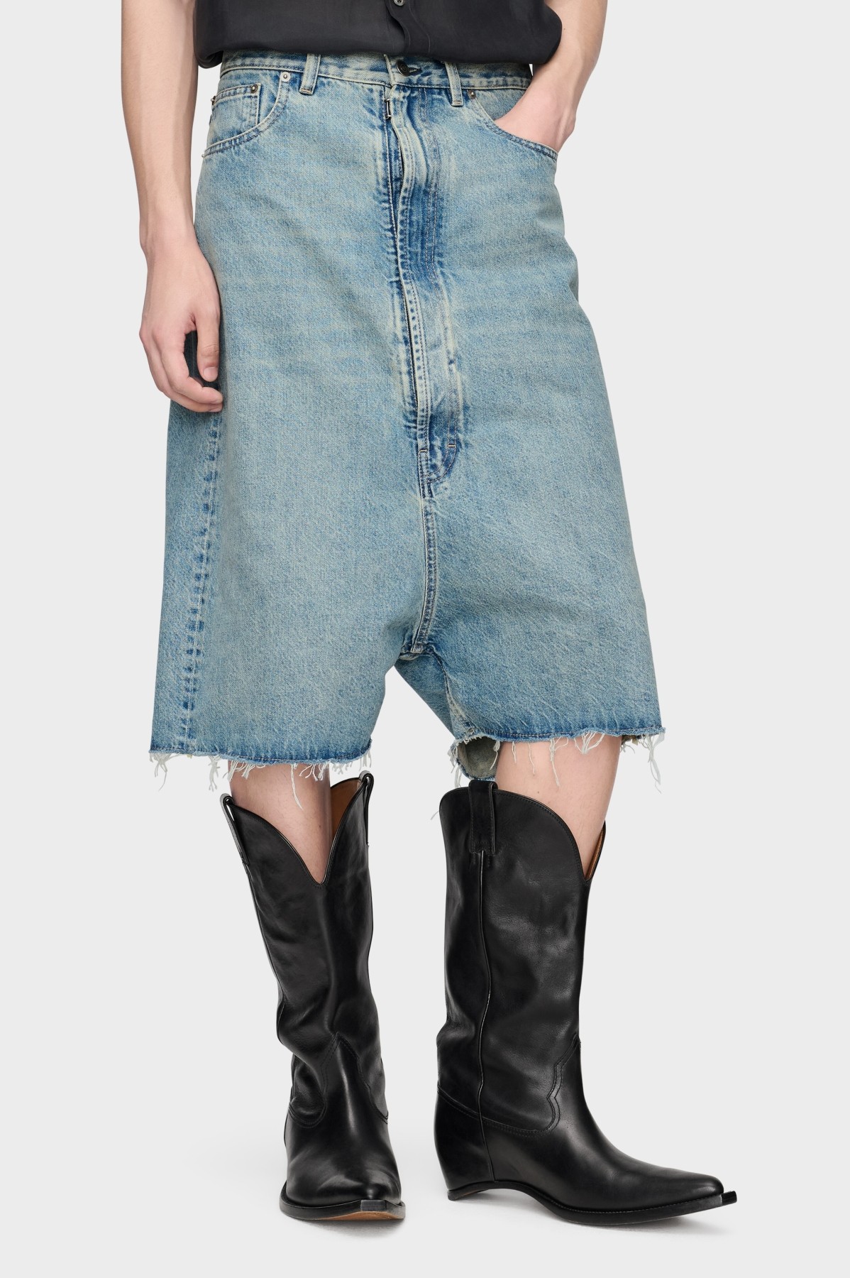 Maison Margiela DROPPED-RISE DENIM SHORT