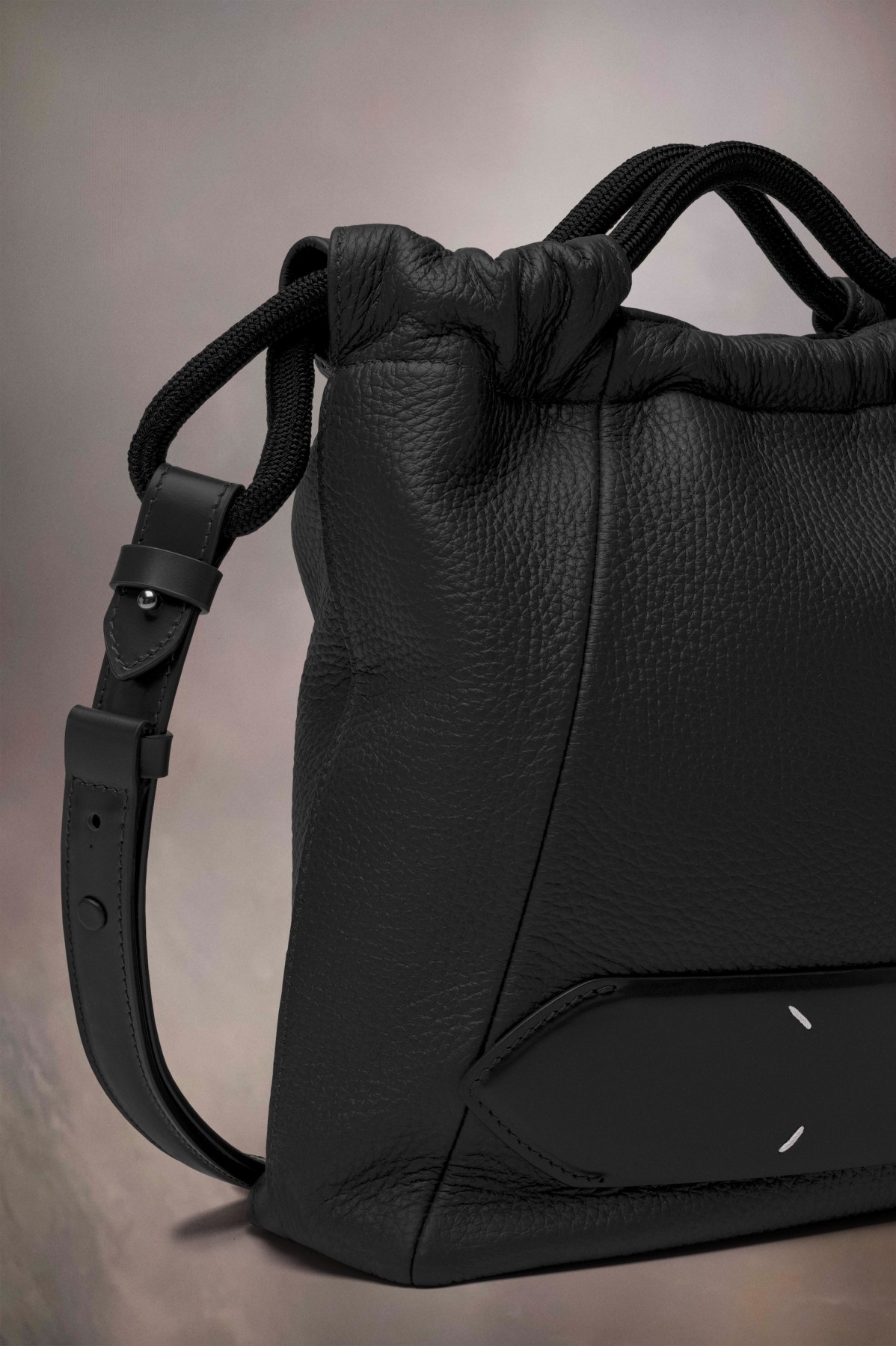 Maison Margiela SOFT 5AC DRAWSTRING SMALL BAG