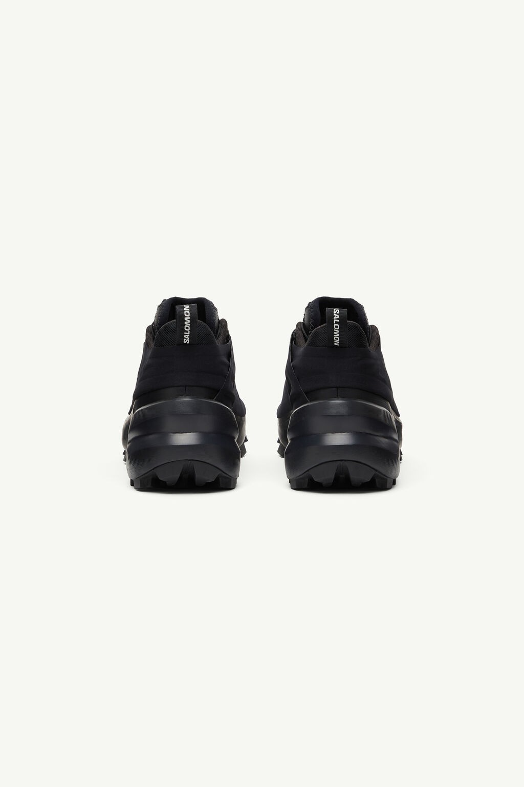 MM6 SALOMON CRASS DUST