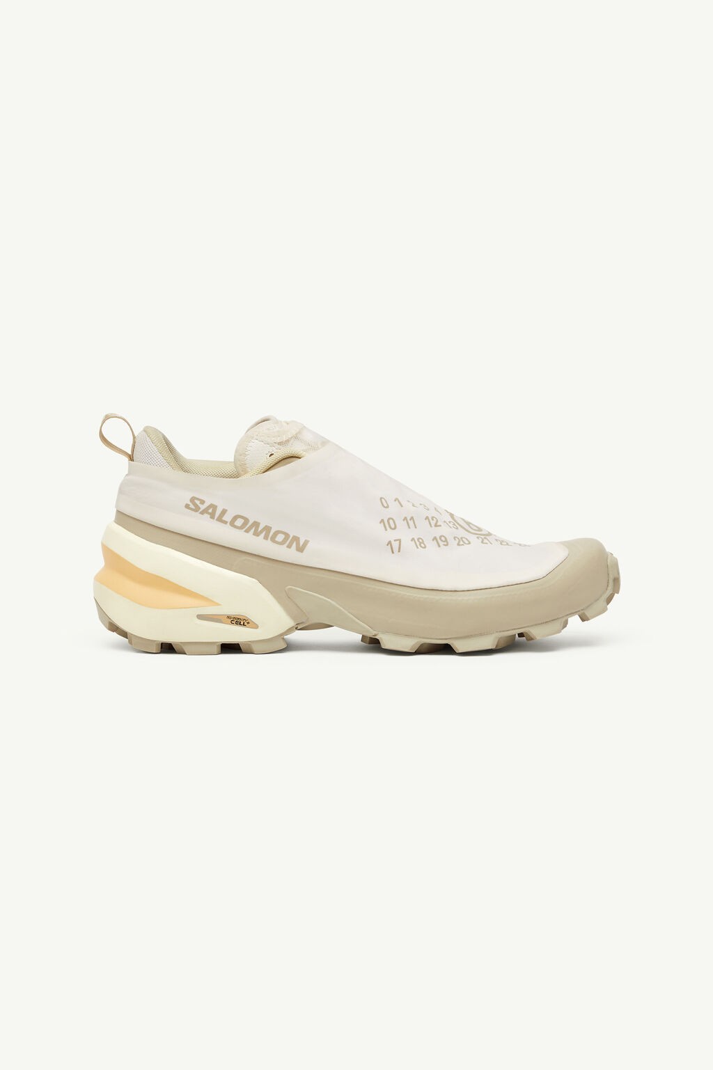 MM6 SALOMON CRASS DUST