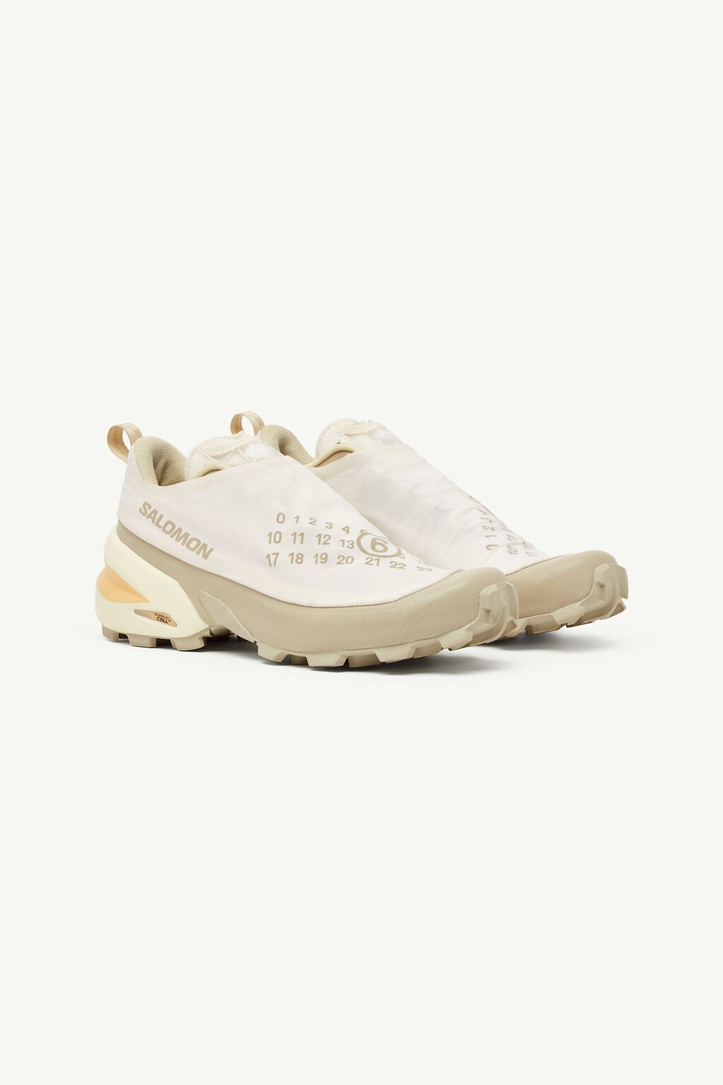 MM6 SALOMON CRASS DUST