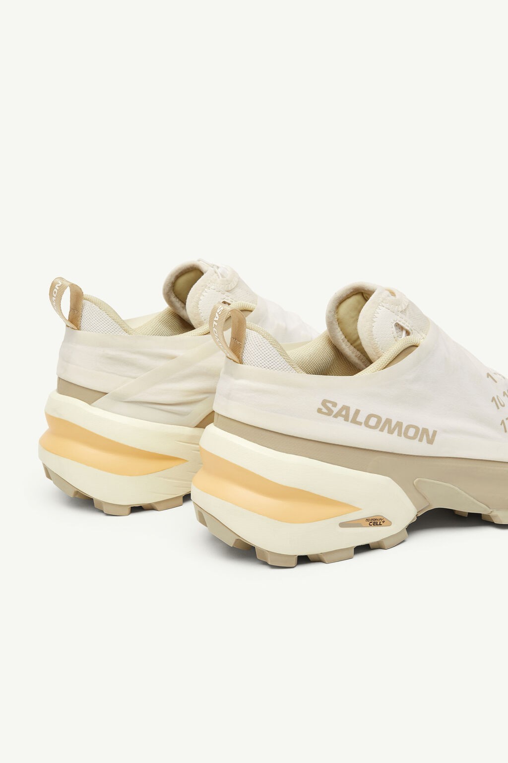MM6 SALOMON CRASS DUST