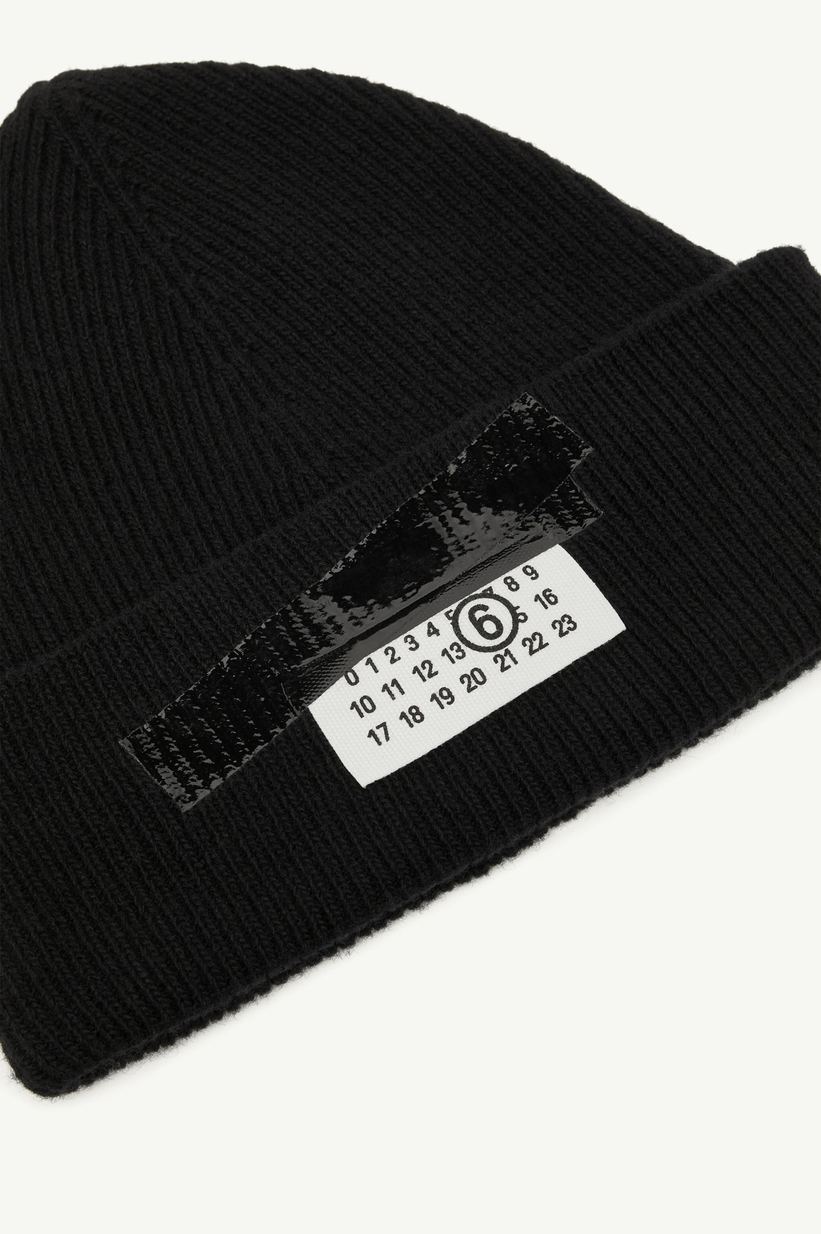 MM6 TAPED LABEL WOOL BEANIE