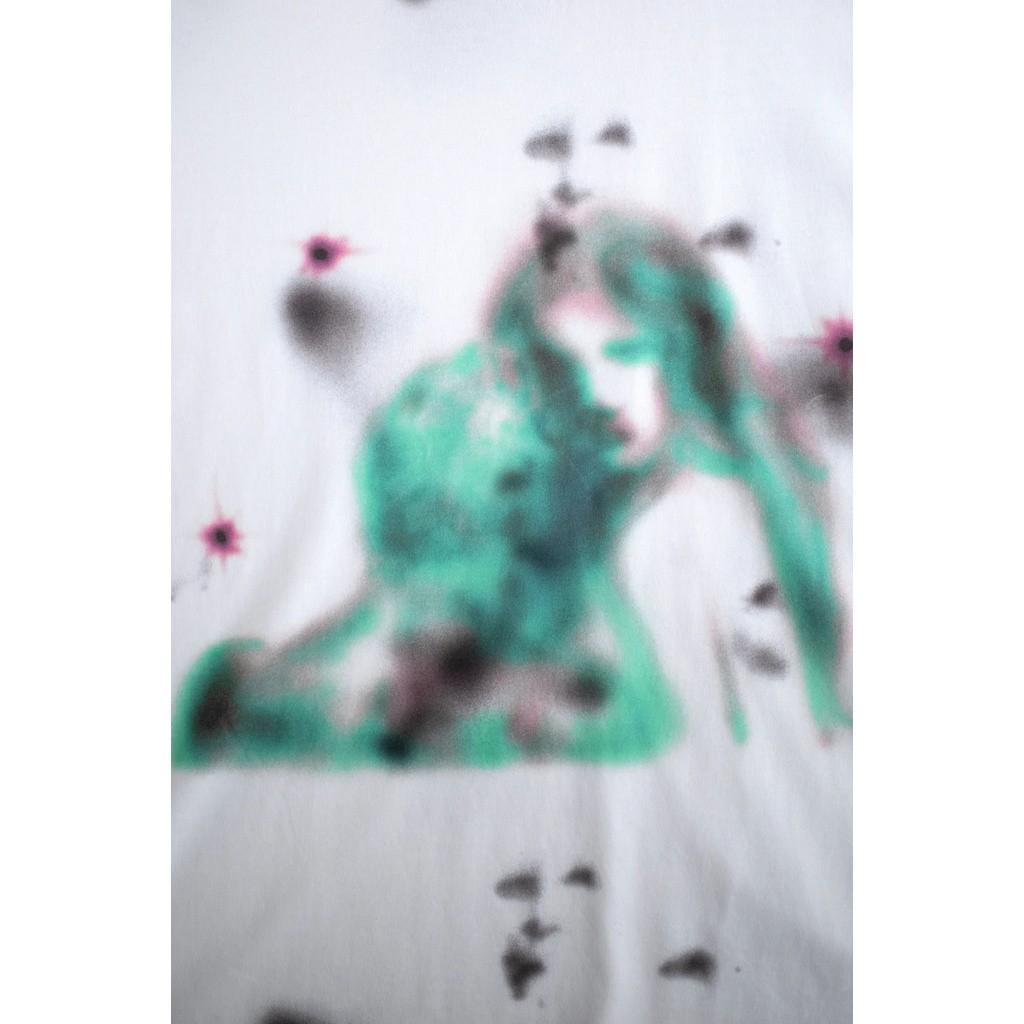JUNGLES EMBRACE MARBLE TEE