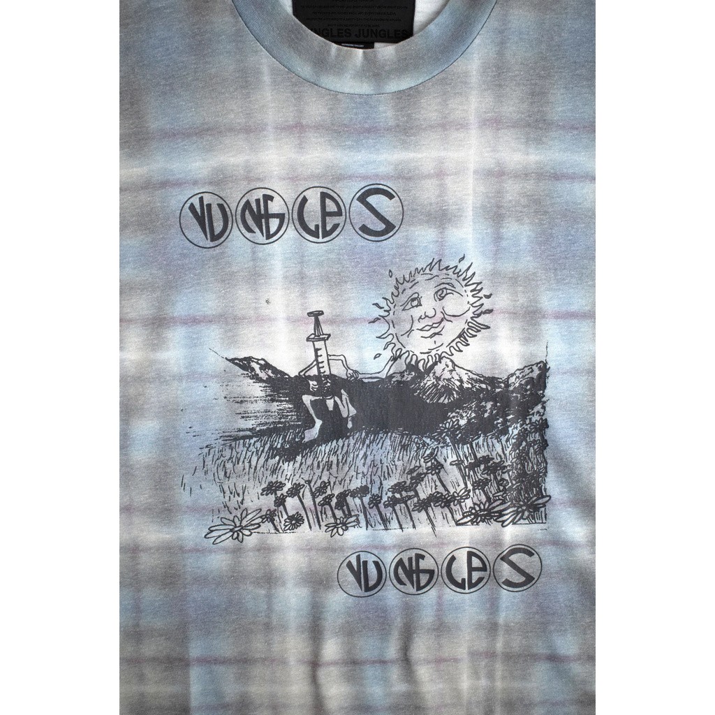 JUNGLES FIELD OF DAISIES PLAID TEE