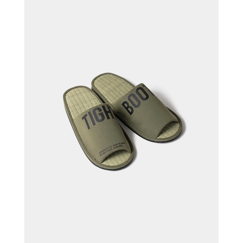 TIGHTBOOTH PRODUCTION BIG LABEL ROOM SANDAL