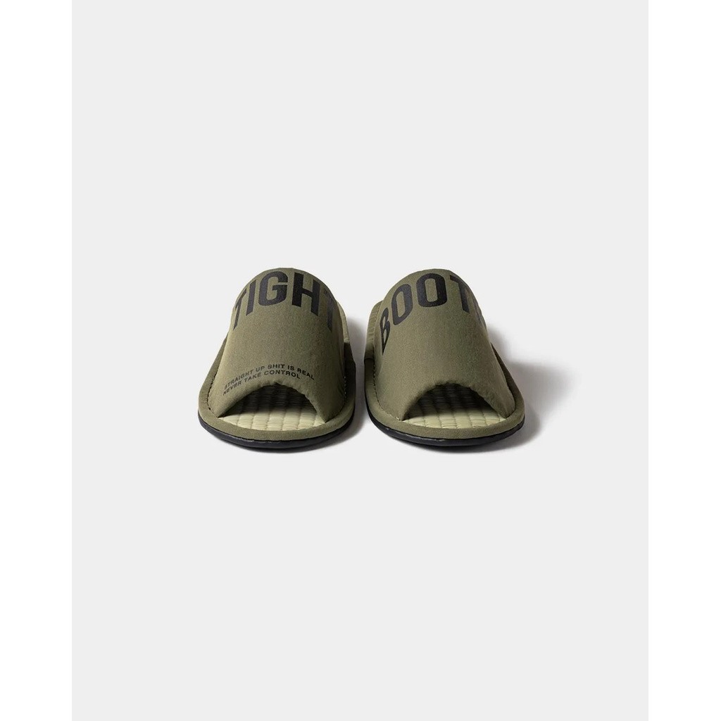 TIGHTBOOTH PRODUCTION BIG LABEL ROOM SANDAL