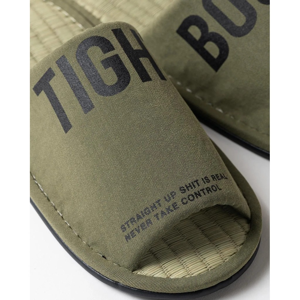 TIGHTBOOTH PRODUCTION BIG LABEL ROOM SANDAL