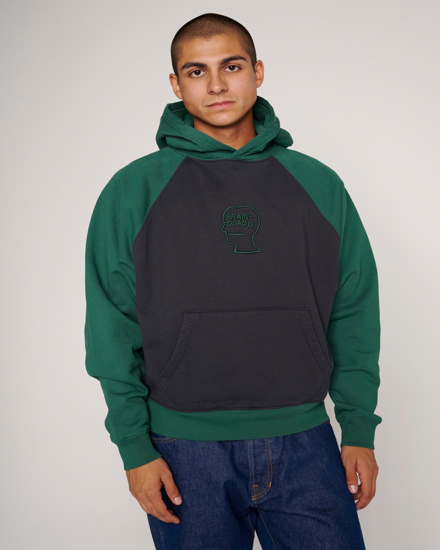 BRAIN DEAD PIGMENT WASH LOGO HERD RAGLAN HOODIE