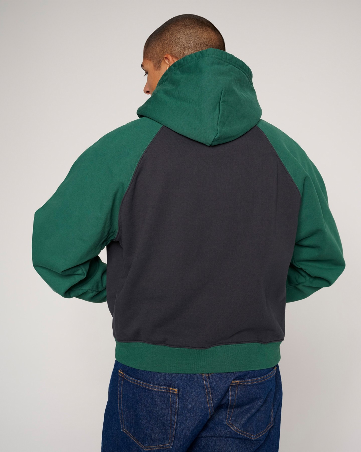 BRAIN DEAD PIGMENT WASH LOGO HERD RAGLAN HOODIE