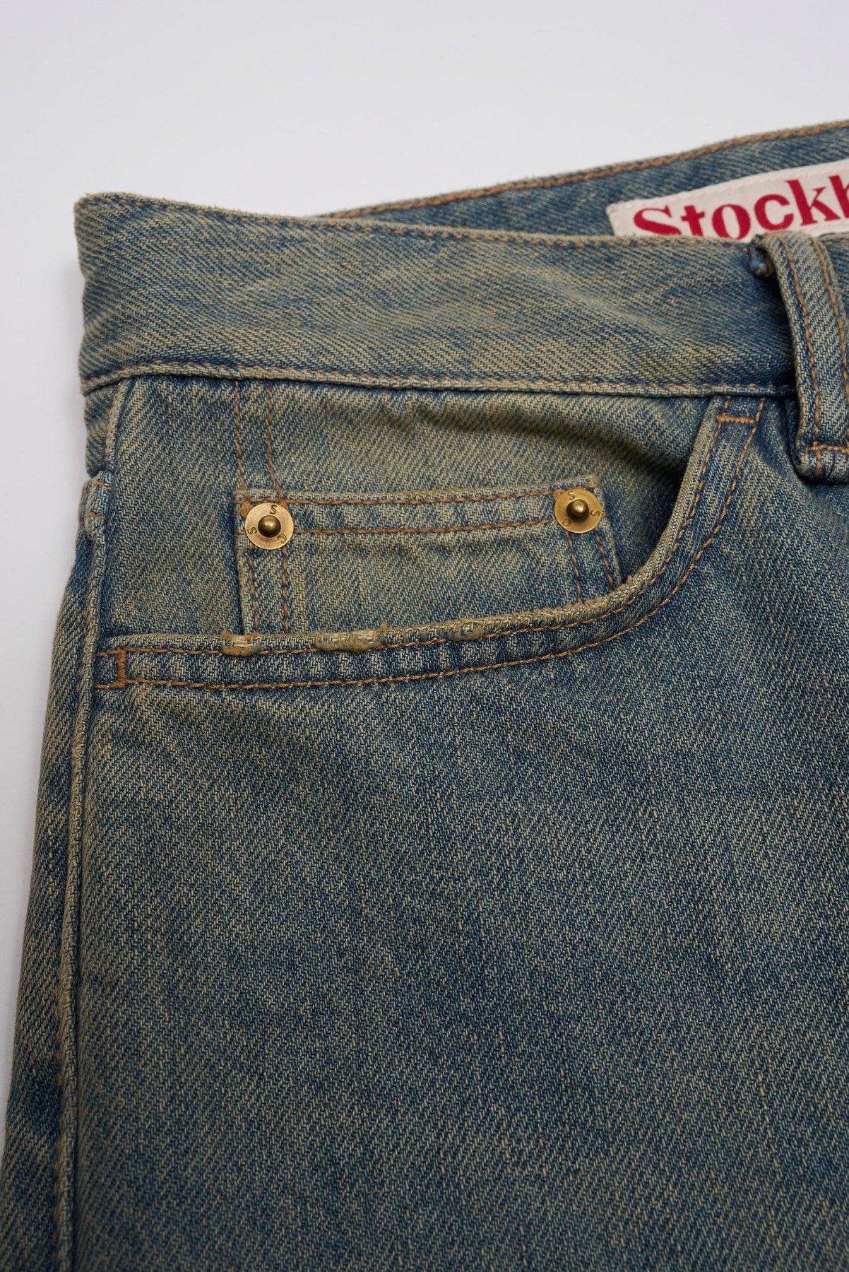 STOCKHOLM SURFBORD CLUB REGULAR FIT JEANS