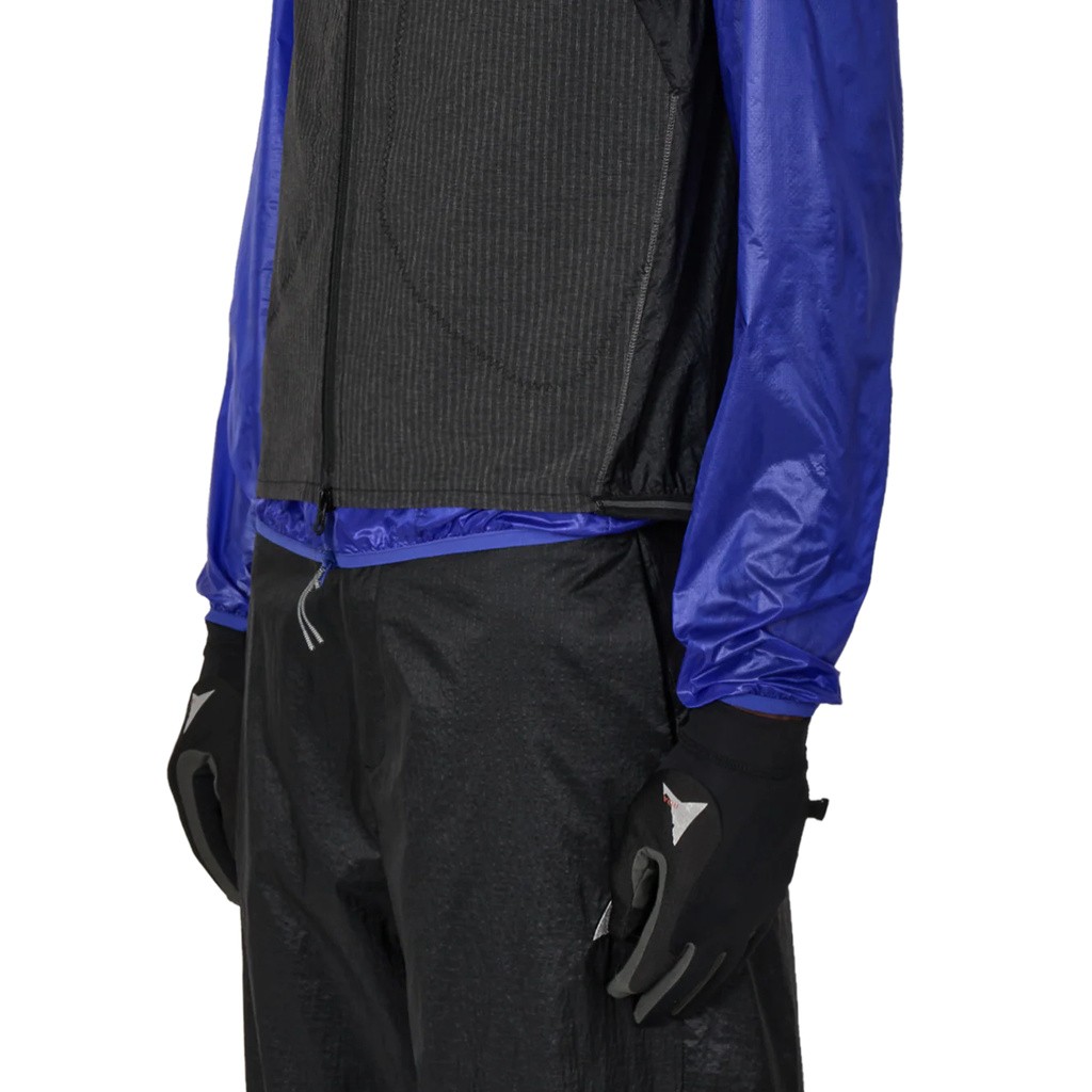 ROA NUMB PINSTRIPED COMMUTING VEST